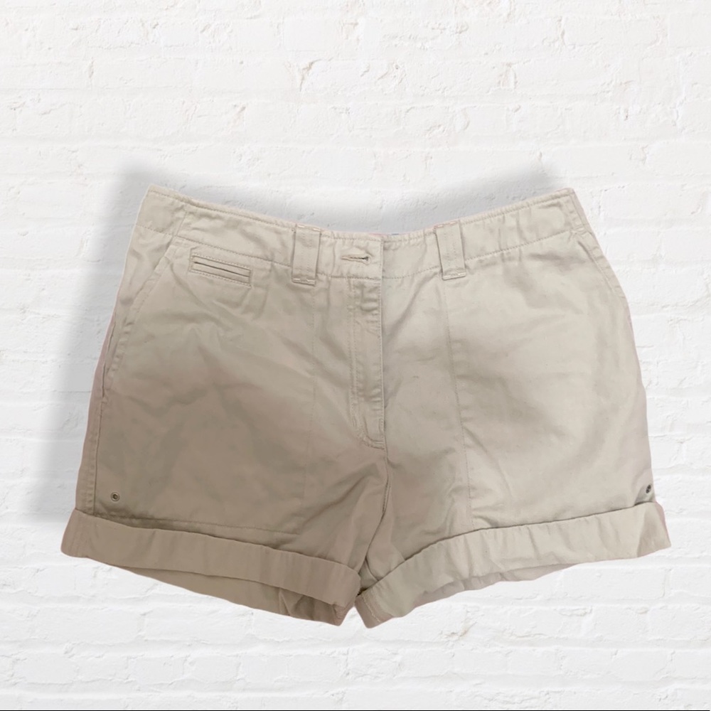 khaki shorts